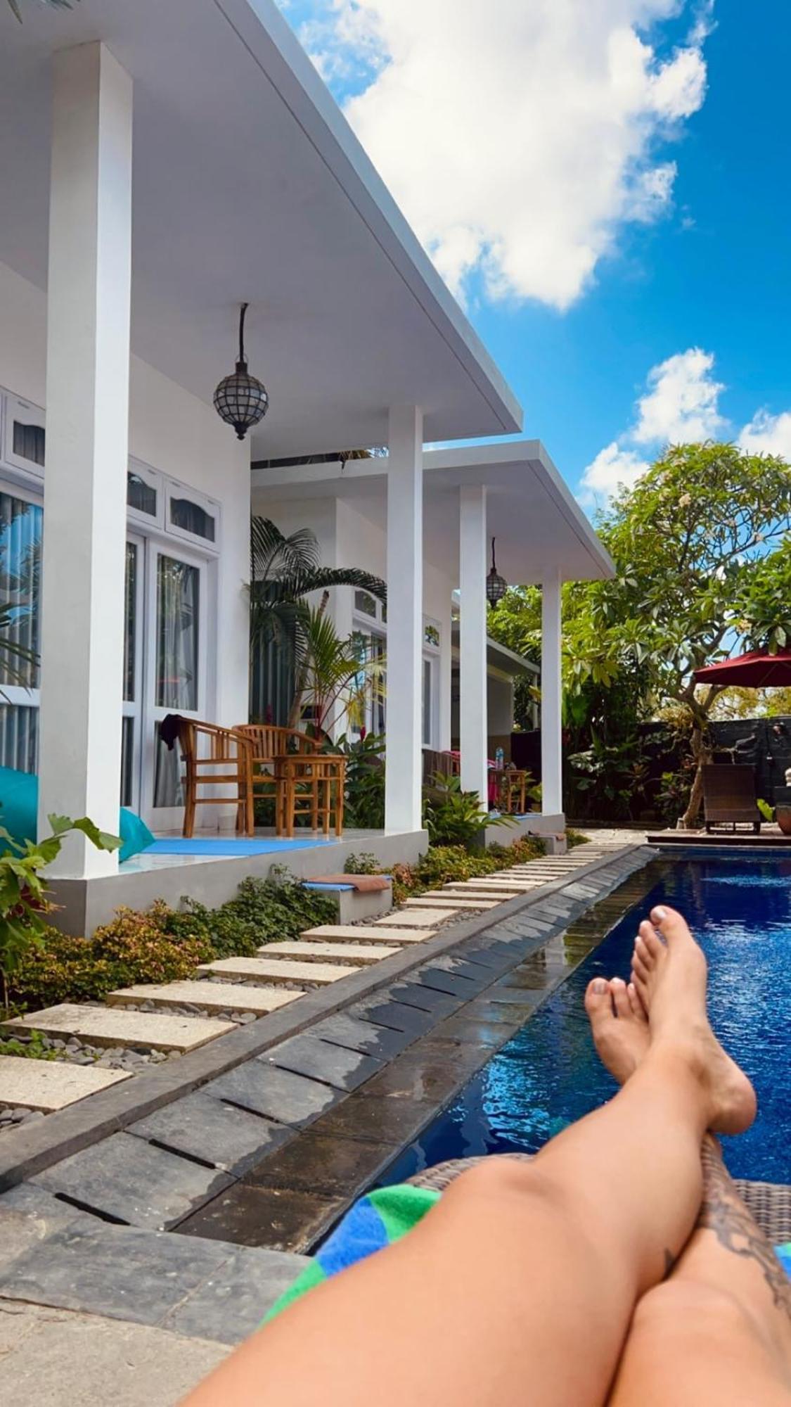 Bali Stuti Jimbaran Inn 外观 照片